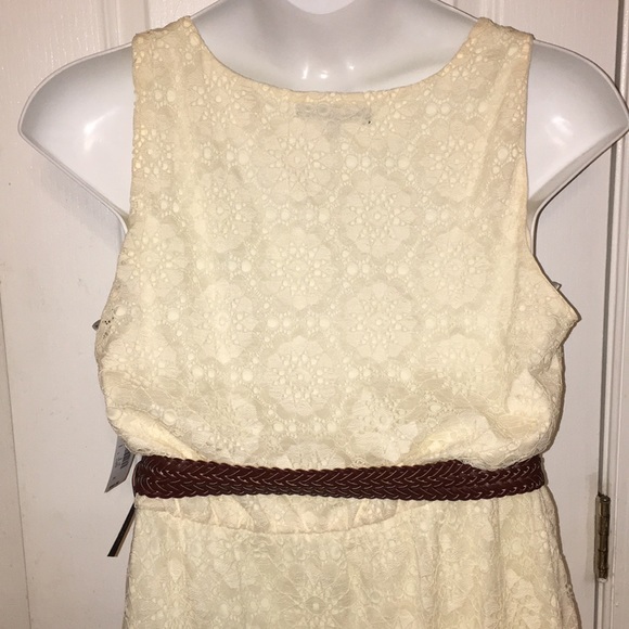 Fifth & Park missy lace overlay cream belted maxi - Picture 6 of 7